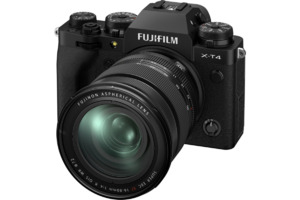 Цифровой фотоаппарат Fujifilm X-T4 Kit XF 16-80mm F4 R OIS WR Black